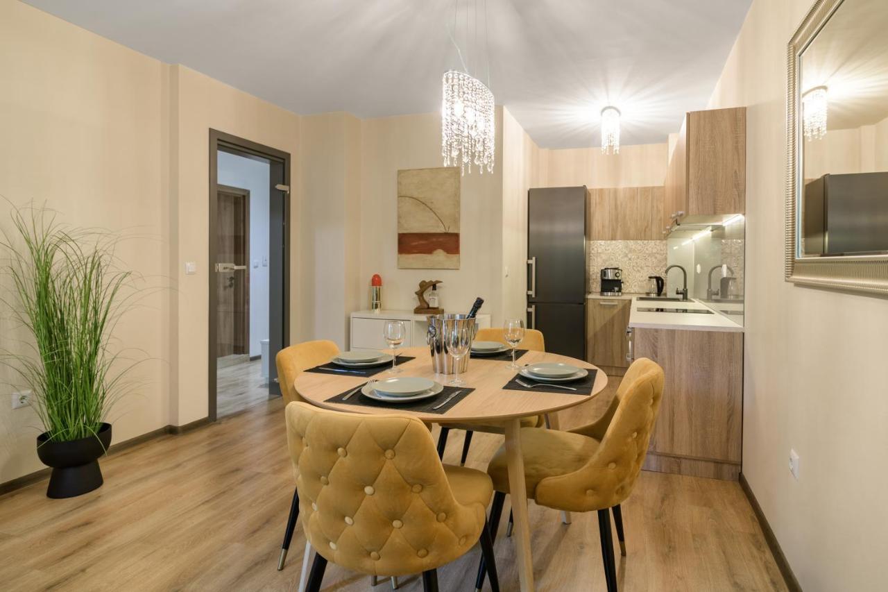 Мarelis Luxe Port Apartment 바르나 외부 사진