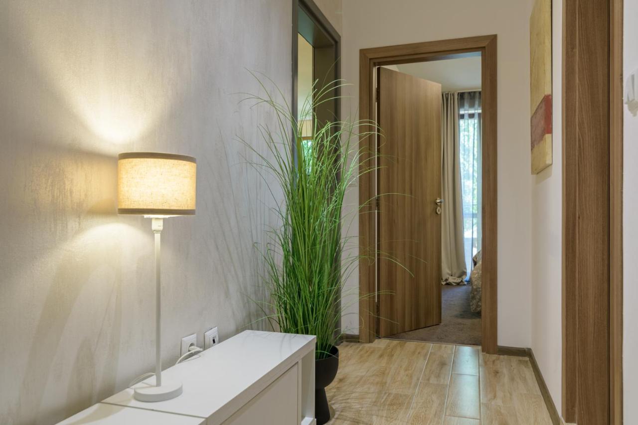 Мarelis Luxe Port Apartment 바르나 외부 사진
